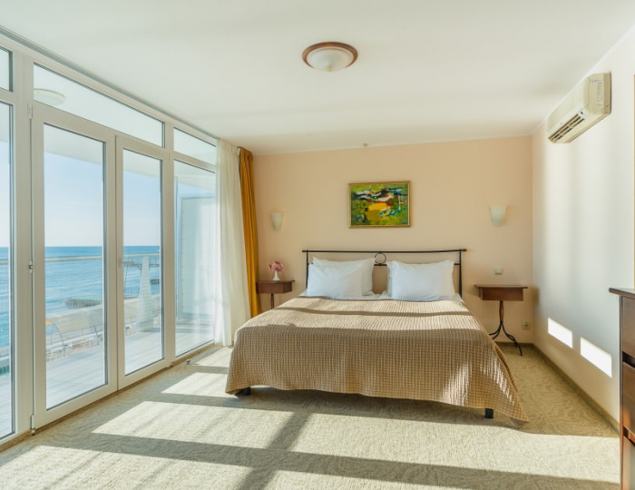 Люкс 2-местный 2-комнатный - Эко-отель «Левант»