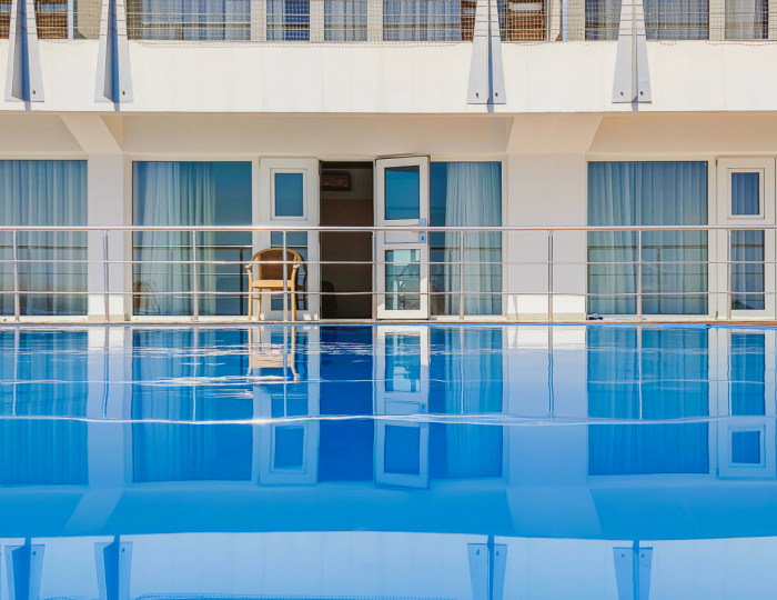 Стандартный 2-местный DBL у бассейна - Эко-отель «Левант»