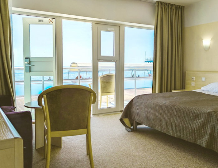 Стандартный 2-местный DBL у бассейна - Эко-отель «Левант»