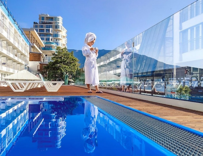 Бассейны - Эко-отель «Левант»